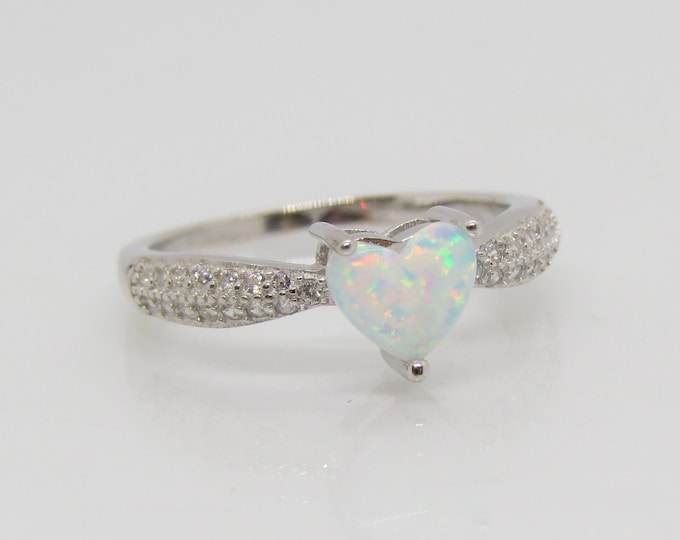 Vintage Sterling Silver White Opal & White Topaz Heart Ring Size 8
