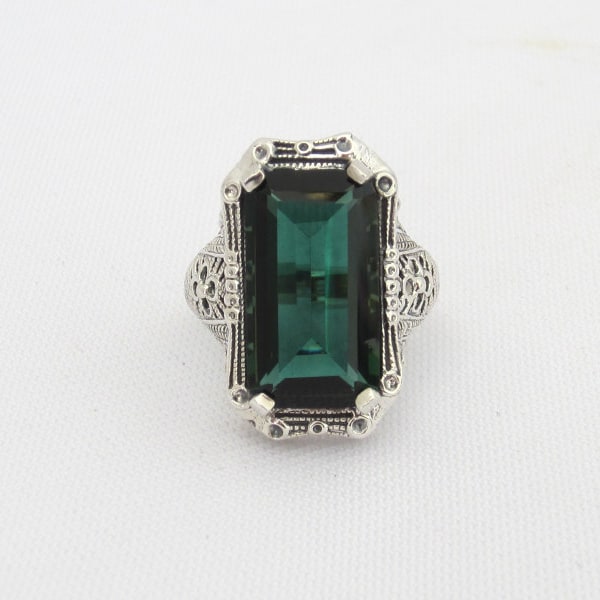 Vintage Sterling Silver Emerald Filigree Ring Size 8