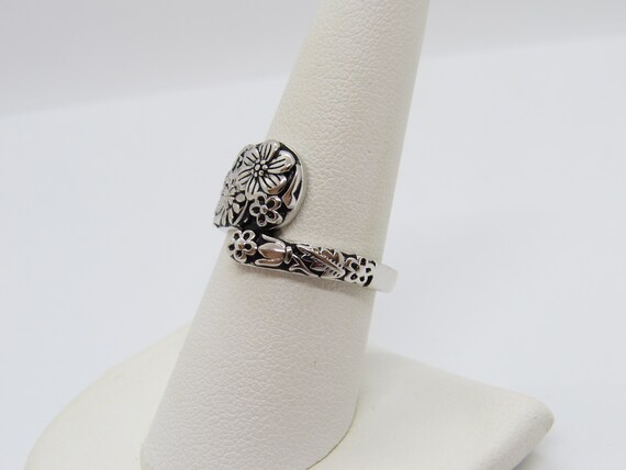 Vintage Sterling Silver Flowers Spoon Ring Size 8 - image 5