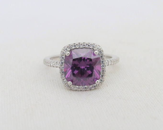 Vintage Sterling Silver Cushion cut Amethyst & White Topaz Engagement Ring Size 6