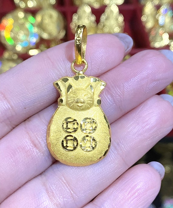 Vintage 24K 980 Gold Money Bag Lucky Cat Pendant.