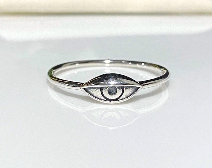 Vintage Sterling Silver Evil Eye Ring