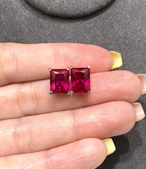Vintage Sterling Silver Rectangular Ruby Earrings. - image 5