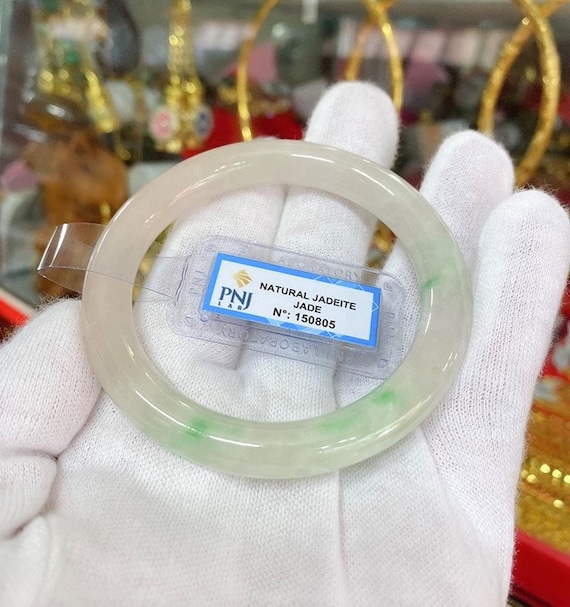 半透明の天然グリーン、ホワイトジェダイト翡翠ヴィンテージ