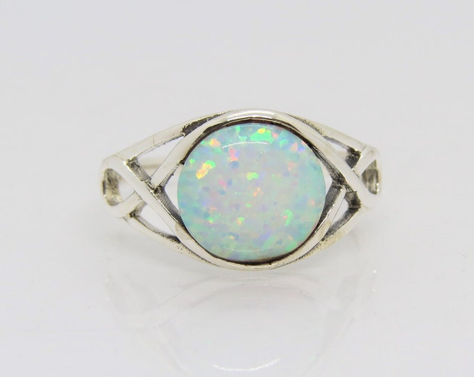 Vintage Celtic Sterling Silver White Opal Ring Size 8