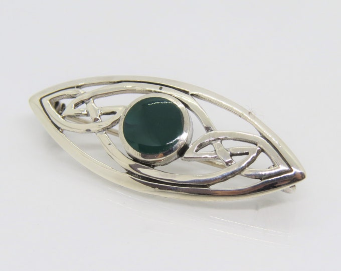 Vintage Sterling Silver Green Onyx Celtic Knot Pin Brooch