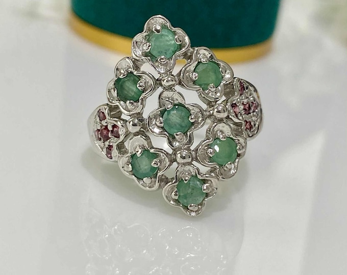 Vintage Sterling Silver Natural Emerald & Rhodolite Ring Size 8 1/2