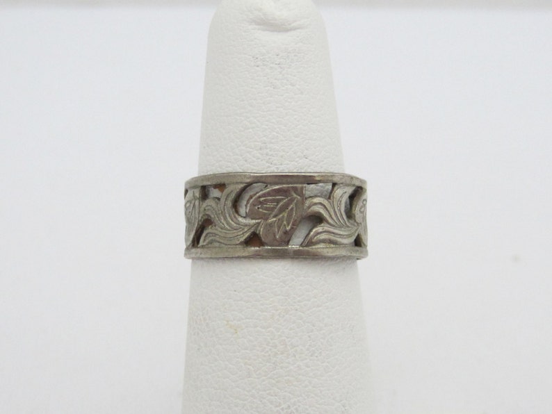 Antique Art Deco Sterling Silver Engraved Leaf Band Ring Size 6