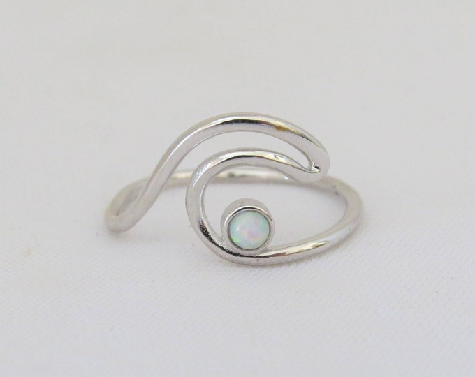 Vintage Sterling Silver Fire Opal Wave Ring Size 8