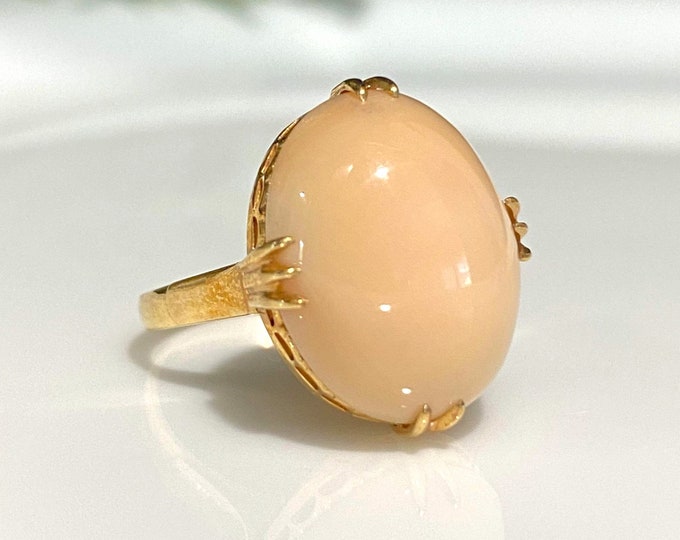 Vintage 18K Solid Yellow Gold Angel Skin Coral Claw Ring Size 6.25