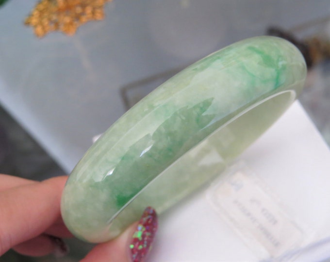Vintage Translucent Natural Floral Green Jadeite Jade Bangle Bracelet 58.5MM