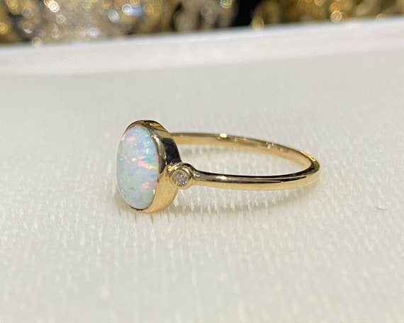 Vintage 14K Solid Yellow Gold White Opal & White … - image 3