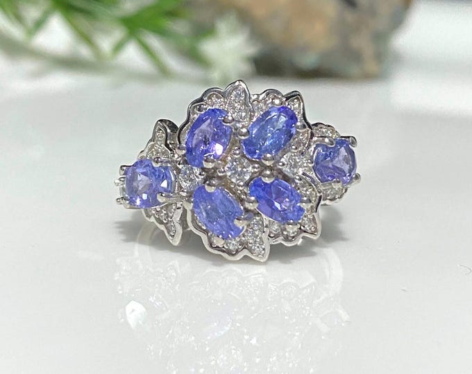 Vintage Sterling Silver Natural Tanzanite & White Topaz Ring Size 6