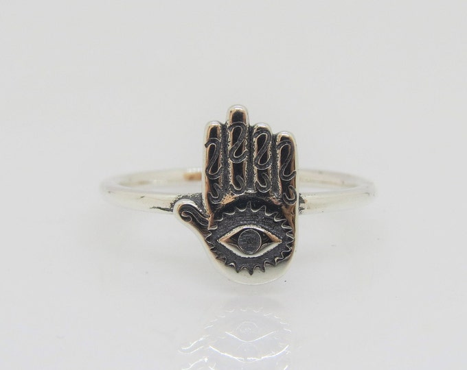 Vintage Sterling Silver Hamsa With Eye Carved Ring Size 10