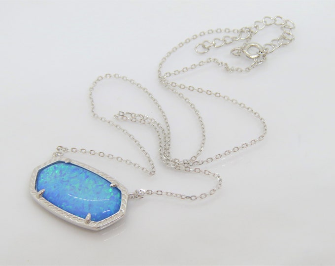 Vintage Sterling Silver Blue Opal Coffing Pendant Necklace Chain 17''