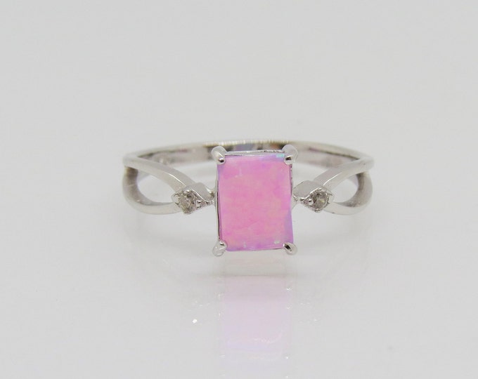 Vintage Sterling Silver Pink Opal & White Topaz Ring Size 8