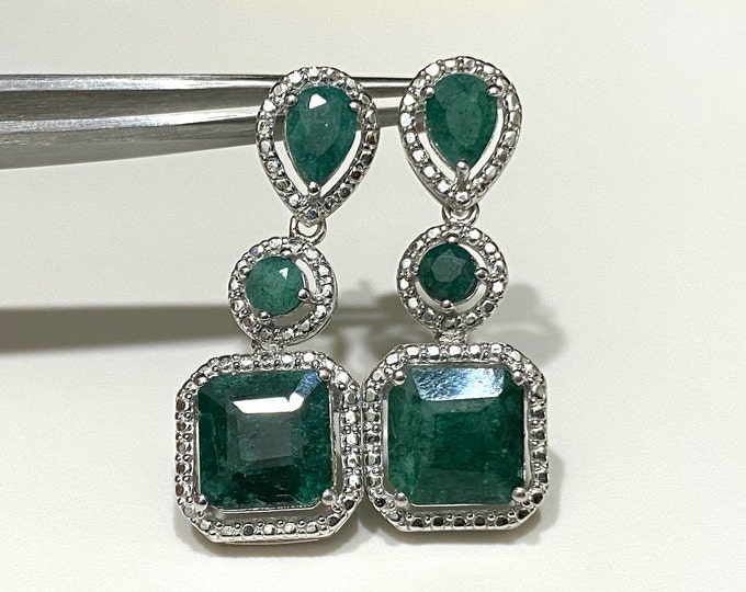 Vintage Sterling Silver Emerald Dangle Drop Earrings.