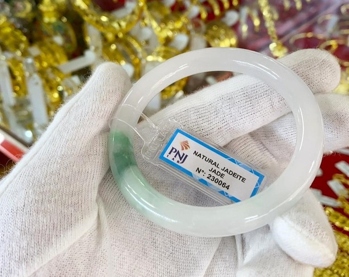 Vintage Translucent Natural Green & White Jadeite Jade Bangle Bracelet 55.2MM