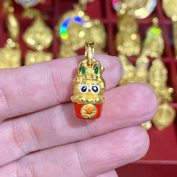 Vintage 24K 9999 Gold Enamel Pendant