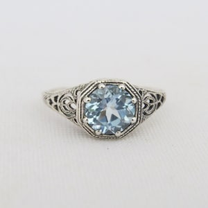 Vintage Sterling Silver Round Aquamarine Filigree Ring Size 6