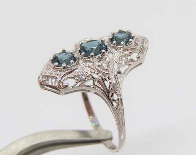 Vintage Sterling Silver London Blue Topaz Three Stone Filigree Ring Size 8