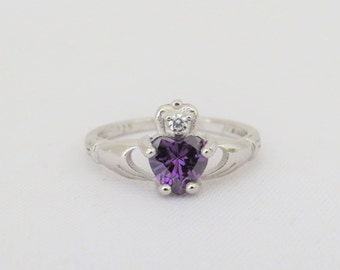 Vintage Claddagh Sterling Silver Amethyst & White Topaz Ring Size 6