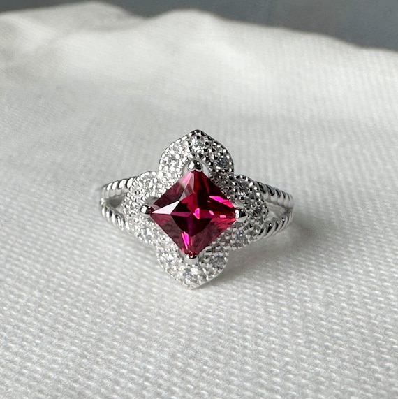 Vintage Sterling Silver White Topaz & Ruby Ring. - image 2