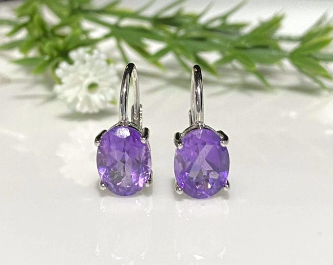 Vintage Sterling Silver Natural Oval cut Amethyst Earrings.