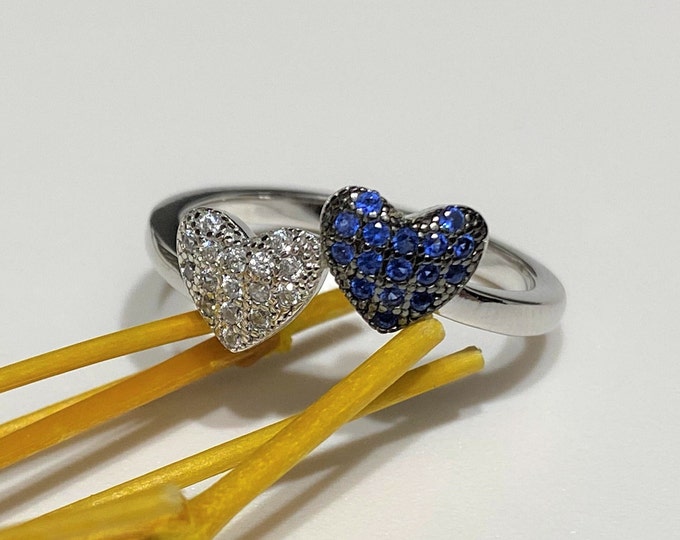Vintage Sterling Silver Blue Sapphire & White Topaz Hearts Ring.