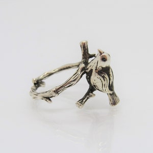 Vintage Sterling Silver Bird Carved Band Ring Size 7