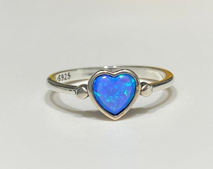 Vintage Sterling Silver Blue Opal Heart Ring.