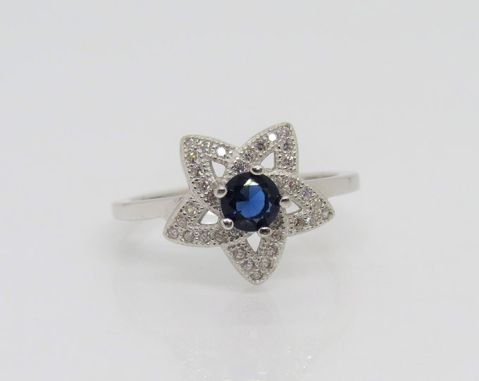 Vintage Sterling Silver Blue Sapphire & White Topaz Star Pave Ring Size 8