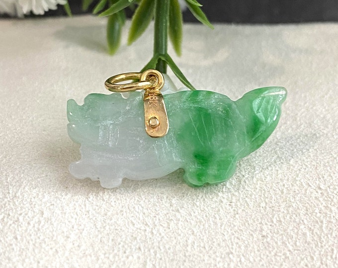 Vintage 18K Solid Gold Translucent Green, White Jadeite Jade Chinese Zodiac Dragon Carved Pendant