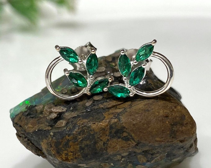 Vintage Sterling Silver Marquise cut Emerald Leave Earrings.
