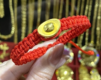 Pulseira ajustável vintage Money Luck em ouro amarelo 24K 9999 com trama vermelha.
