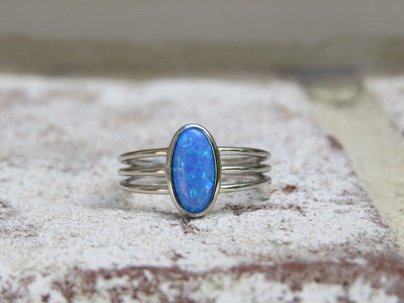 Vintage Sterling Silver Blue Opal Ring. - image 1