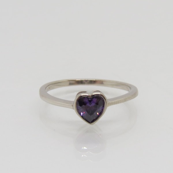 Vintage Sterling Silver Heart Amethyst Ring Size 6