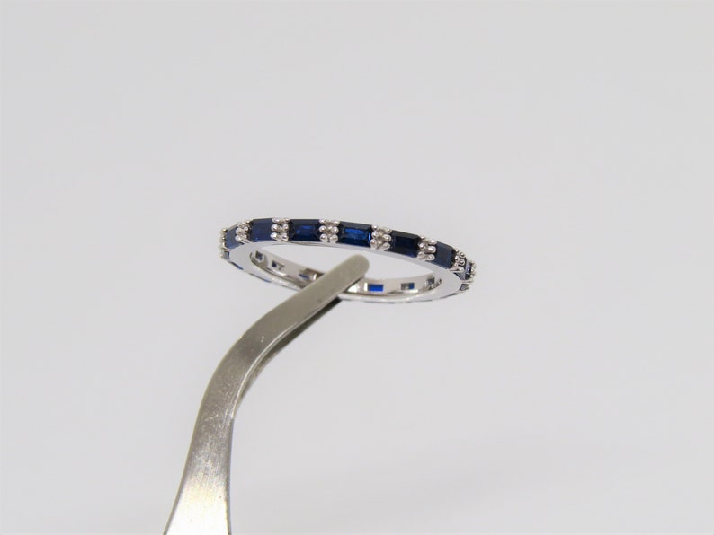Vintage Sterling Silver Blue Sapphire Wedding Band Ring Size 7