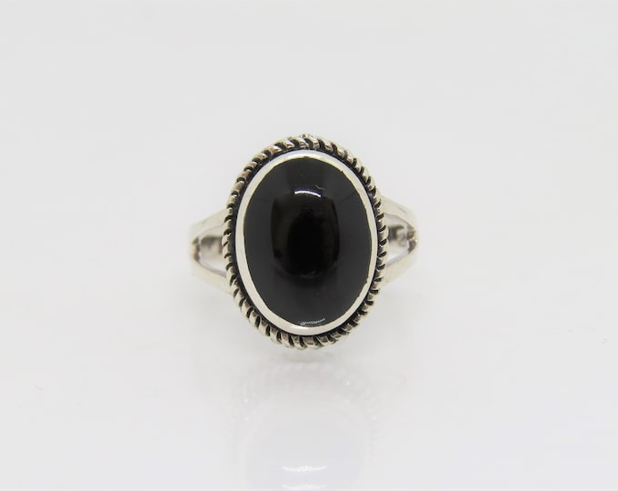 Vintage Sterling Silver Black Onyx Rope Oval Dome Ring Size 8