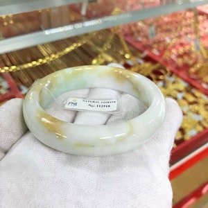 Translucent Natural Green White, Honey Jadeite Jade Vintage Bangle Bracelet 57.9MM