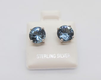 Vintage Sterling Silver Round cut Aquamarine Stud Earrings 8MM