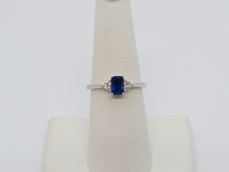 Vintage Sterling Silver Radiant Cut Blue Sapphire & White - Etsy