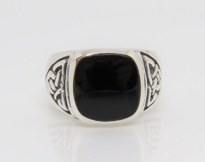 Vintage Sterling Silver Natural Black Onyx CELTIC Men's Ring Size 9