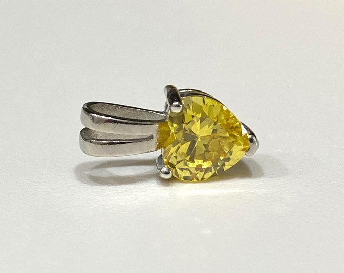 Vintage Sterling Silver Citrine Heart Pendant.