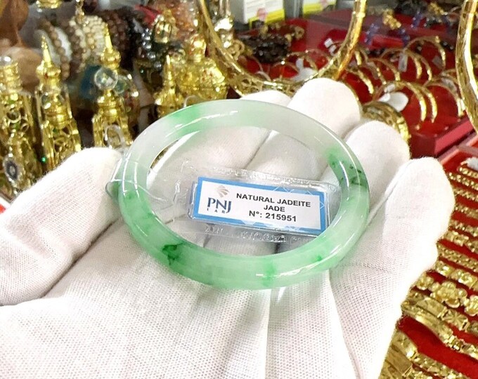Vintage Translucent Natural Green, White Jadeite Jade Bangle Bracelet 52.3MM