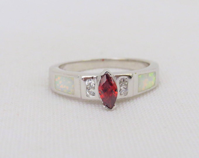 Vintage Sterling Silver Marquise Garnet & White Opal Band Ring Size 6