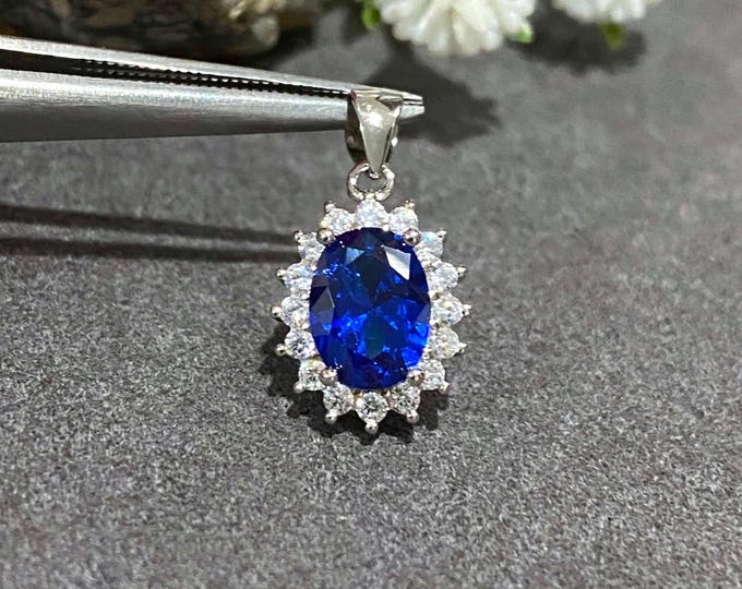 Vintage Sterling Silver Oval cut Blue Sapphire & White Topaz Pendant.