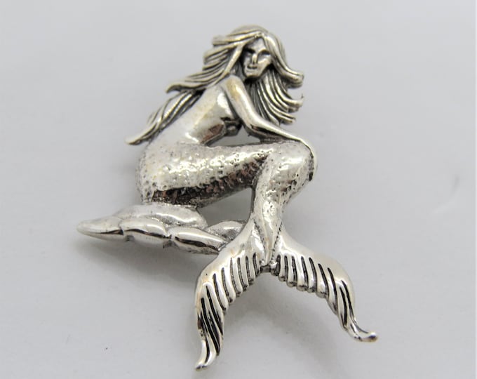 Sterling Silver Mermaid Charm Pendant.