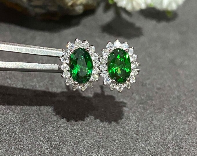 Vintage Sterling Silver Oval cut Emerald & White Topaz Earrings.