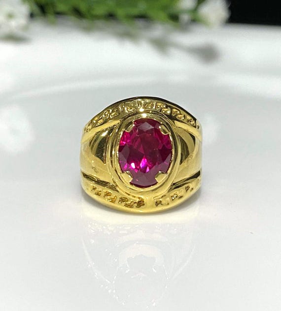ルビーリング　ヴィンテージ Vintage 15K Gold Oval Cut Ruby Ring Size 6.5 - Etsy